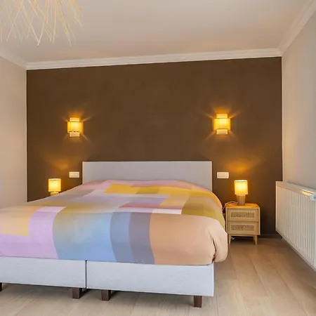 Maison Edith - + Box *