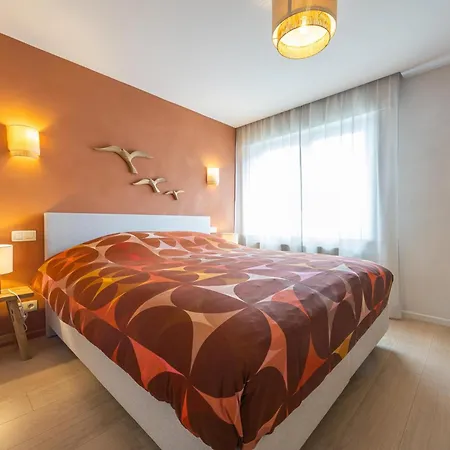 Maison Edith - + Box